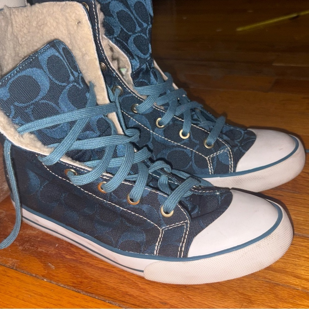 Coach High-Top Sneakers with Logo Pattern - Picture 8 of 14
